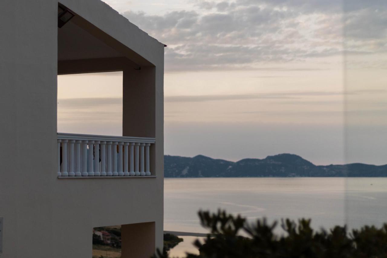 Villa Pasifai มอร์เตรี ภายนอก รูปภาพ