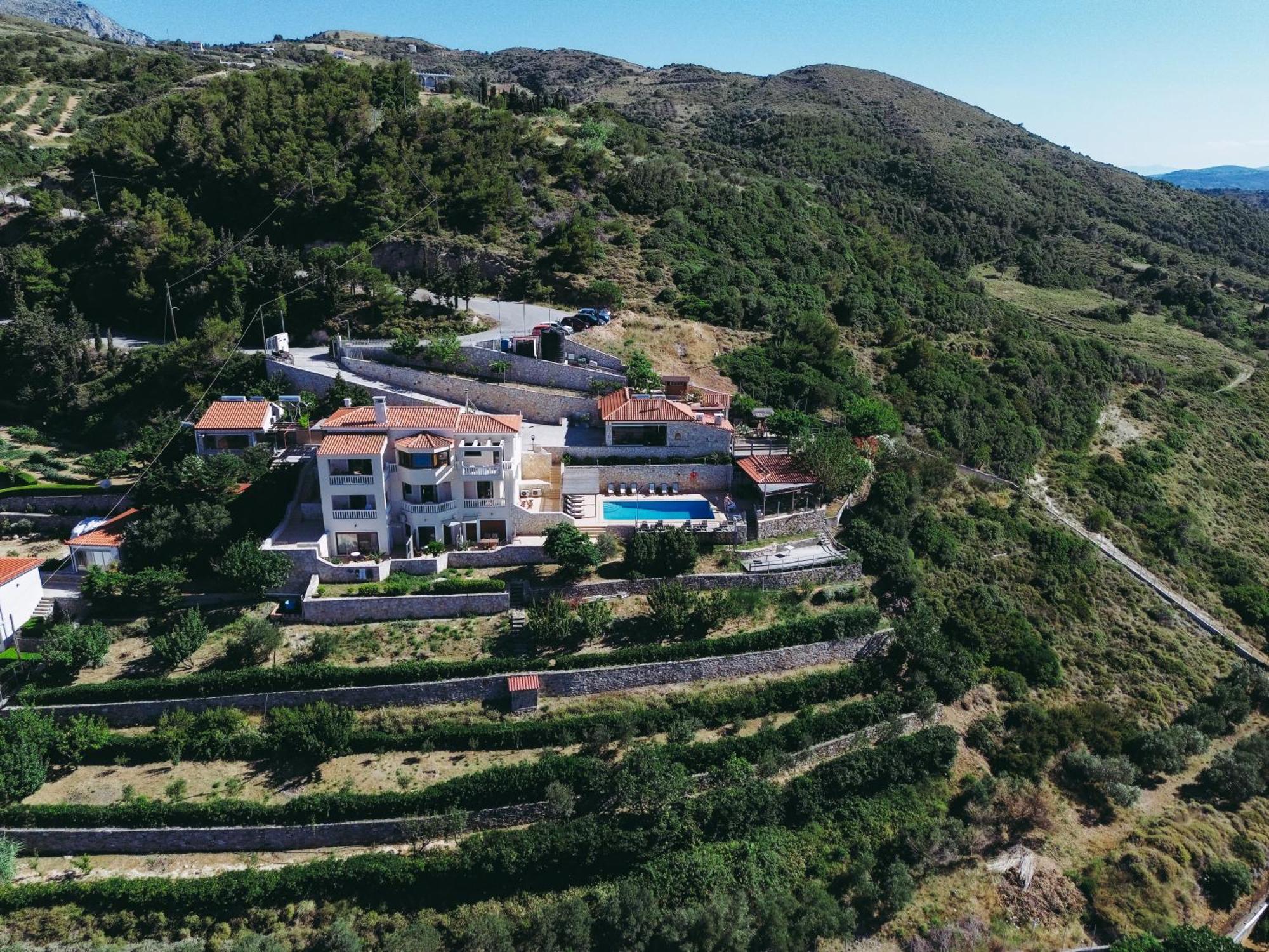 Villa Pasifai มอร์เตรี ภายนอก รูปภาพ