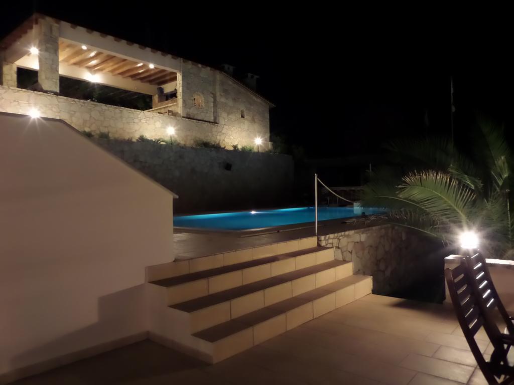 Villa Pasifai มอร์เตรี ภายนอก รูปภาพ